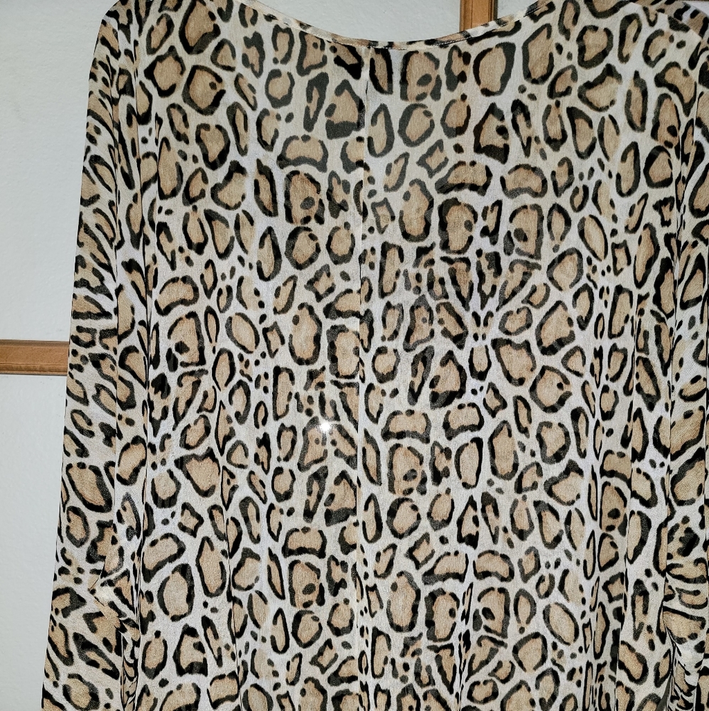 Leopard blouse - Picture 3 of 7